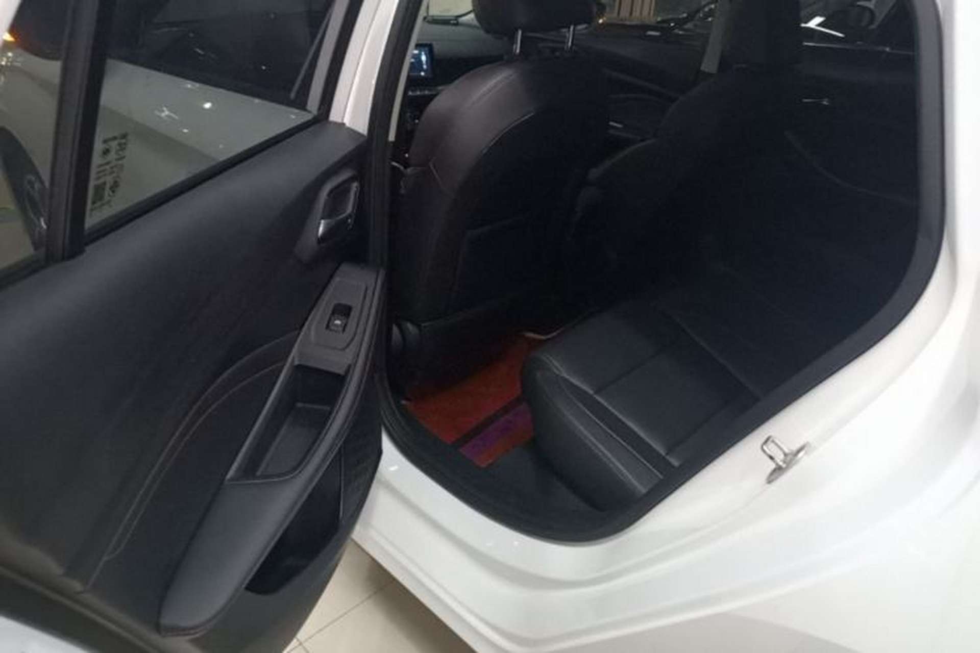 Used MG 5 2021 180 DVVT CVT Youthful Style Edition Left Rear Seat
