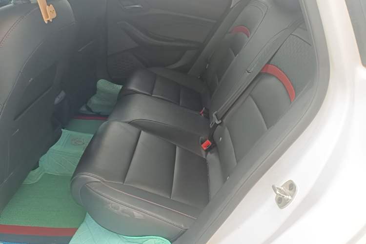 Used MG 5 2021 Revised Version 180 DVVT CVT Youth Luxury Edition Left Rear Seat