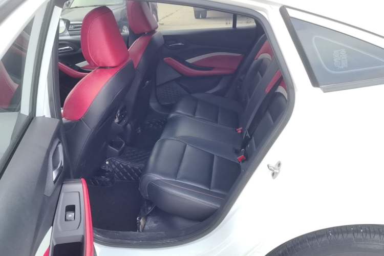 Used MG 5 2021 180 DVVT CVT Youth Luxury Edition Left Rear Seat