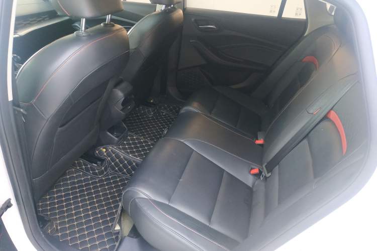 Used MG 5 2021 180 DVVT CVT Youth Luxury Edition Left Rear Seat
