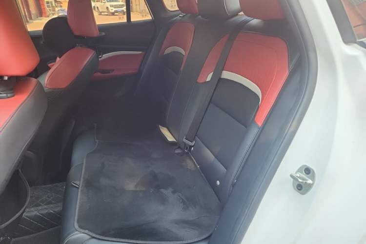 Used MG 5 2021 Revised Version 180 DVVT CVT Youth Luxury Edition Left Rear Seat