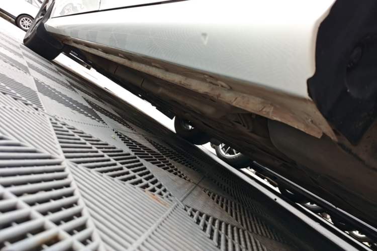 Used MG 5 2021 Revised Version 180 DVVT CVT Youth Luxury Edition Left Side Sill