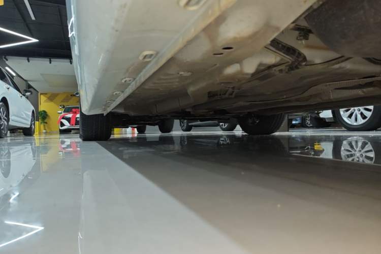 Used MG 5 2021 300TGI DCT Elegant Luxury Edition Left Side Sill