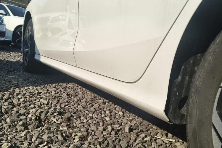 Used MG 5 2021 180 DVVT CVT Youthful Style Edition Left Side Sill