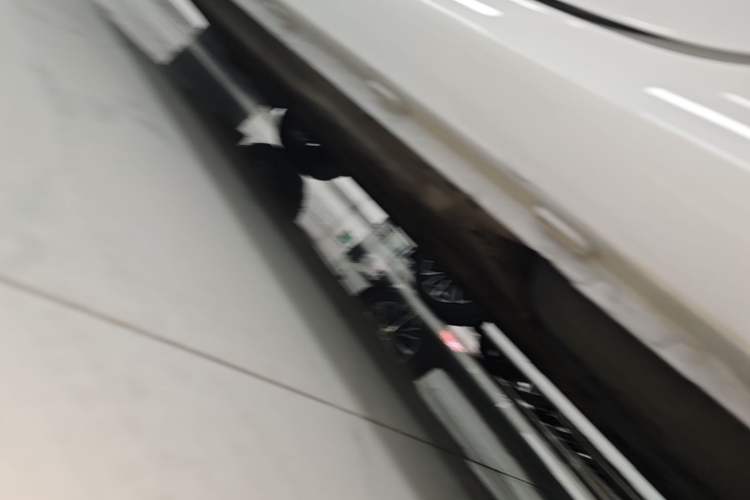 Used MG 5 2021 180 DVVT CVT Youth Luxury Edition Left Side Sill