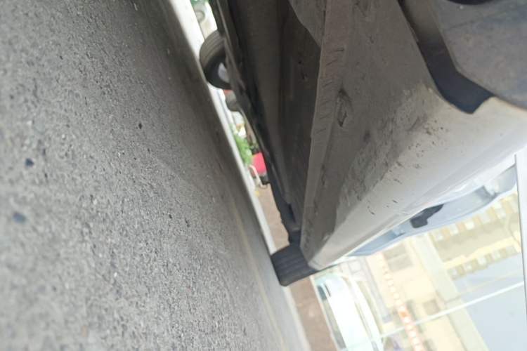 Used MG 5 2021 Revised Version 180 DVVT CVT Youth Luxury Edition Left Side Sill