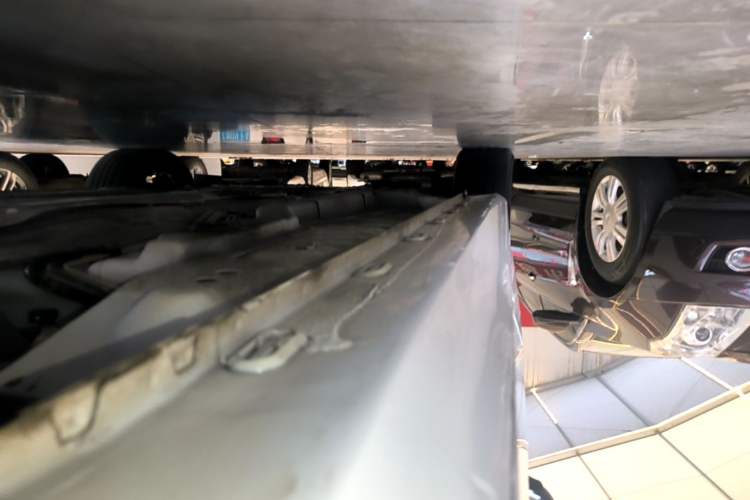 Used MG 5 2021 180 DVVT CVT Youth Luxury Edition Left Side Sill