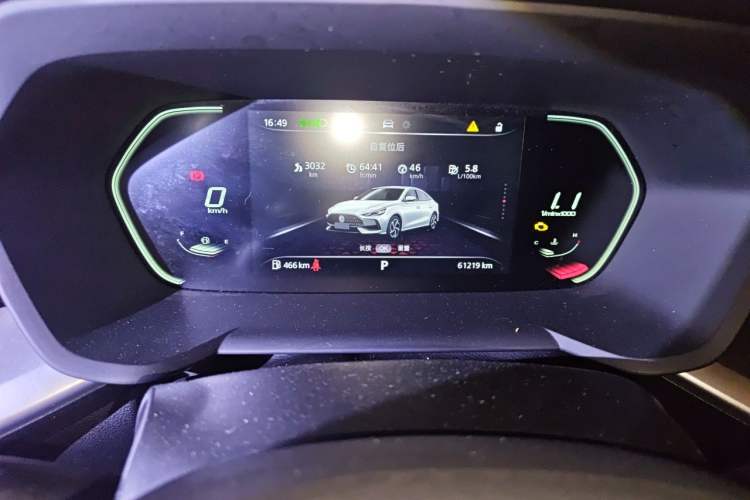 Used MG 5 2021 Revised 300TGI DCT Qingshè Luxurious Enjoyment Edition Odometer Close Up