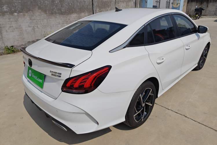 Used MG 5 2021 Revised 300TGI DCT Qingshè Luxurious Enjoyment Edition Rear Right 45 Deg