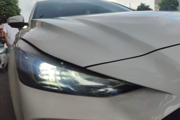 Used MG 5 2021 180 DVVT CVT Youth Luxury Edition Right Front Headlight