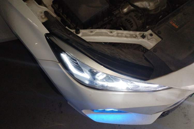 Used MG 5 2021 180 DVVT CVT Youth Luxury Edition Right Front Headlight