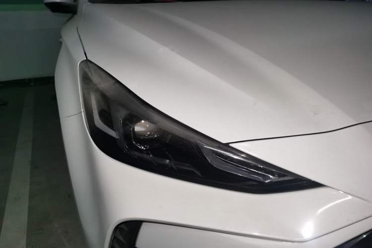 Used MG 5 2021 180 DVVT CVT Youth Luxury Edition Right Front Headlight