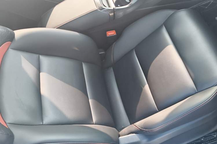 Used MG 5 2021 180 DVVT CVT Youthful Style Edition Right Front Seat