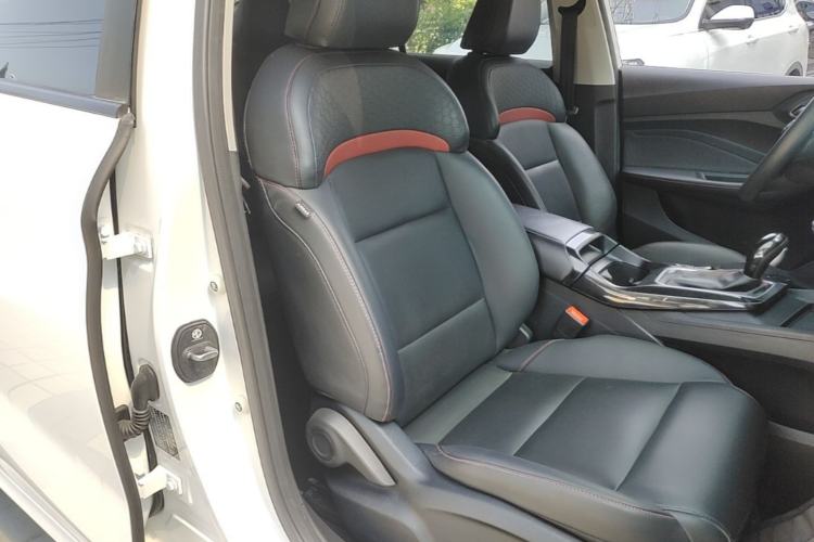 Used MG 5 2021 Revised Version 180 DVVT CVT Youth Luxury Edition Right Front Seat