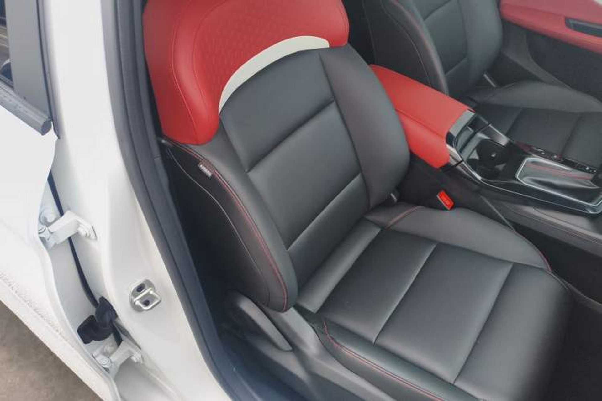 Used MG 5 2021 180 DVVT CVT Youth Luxury Edition Right Front Seat