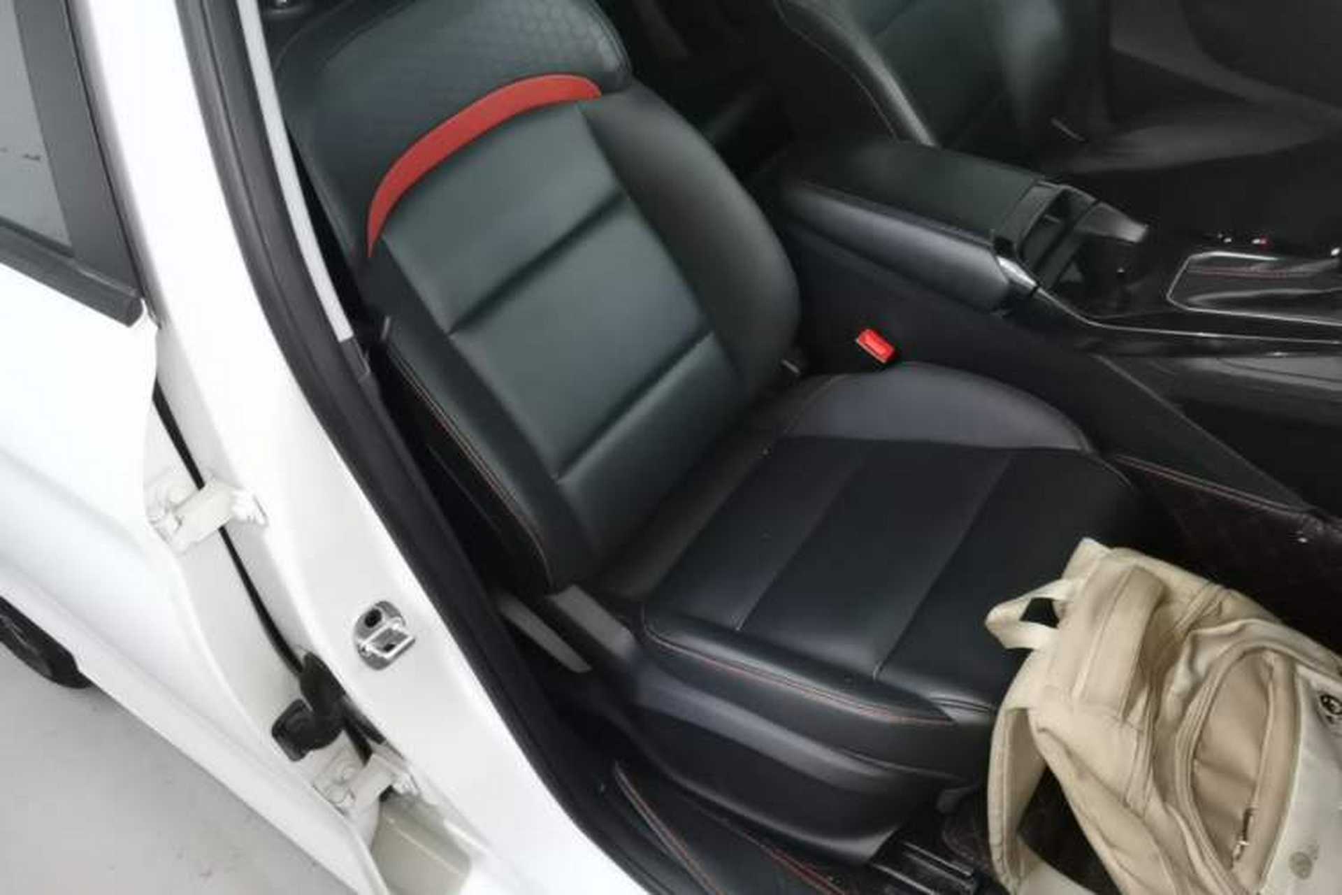 Used MG 5 2021 180 DVVT CVT Youth Luxury Edition Right Front Seat