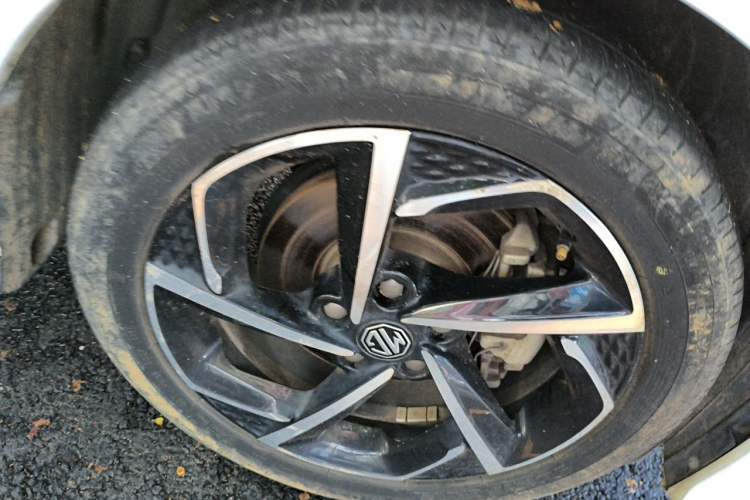 Used MG 5 2021 300TGI DCT Elegant Luxury Edition Right Front Wheel Hub