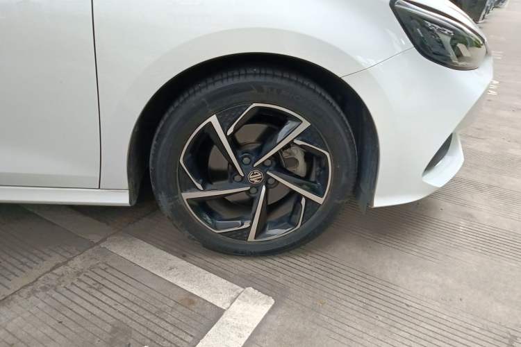 Used MG 5 2021 300TGI DCT Elegant Luxury Edition Right Front Wheel Hub