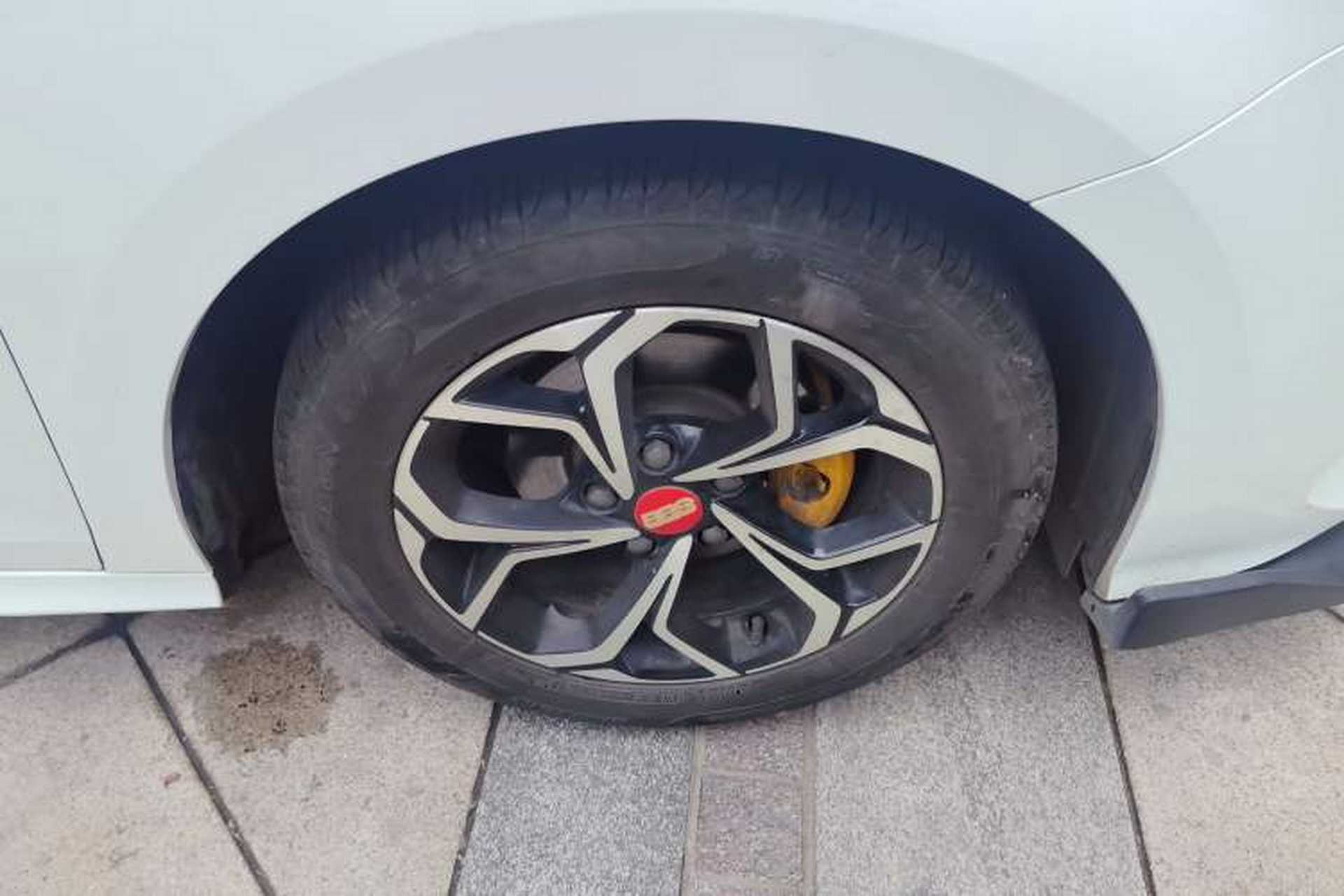 Used MG 5 2021 180 DVVT CVT Youth Luxury Edition Right Front Wheel Hub