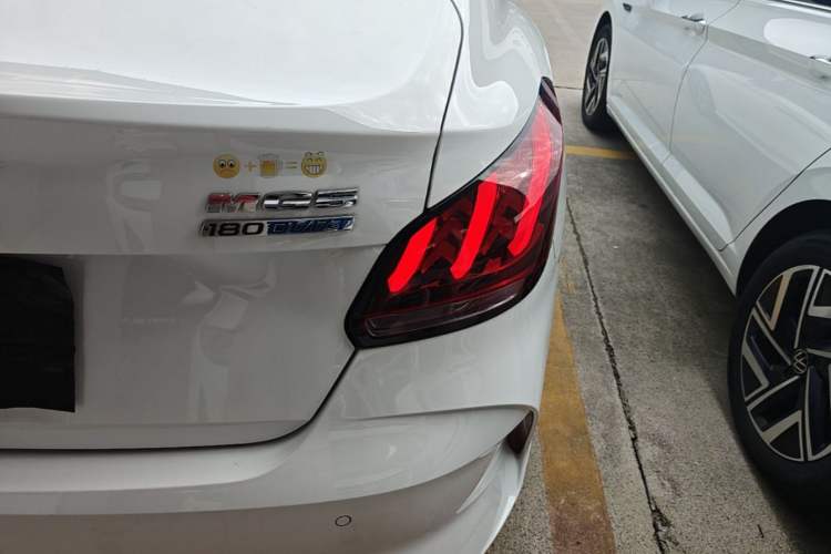 Used MG 5 2021 180 DVVT CVT Youth Luxury Edition Right Rear Taillight