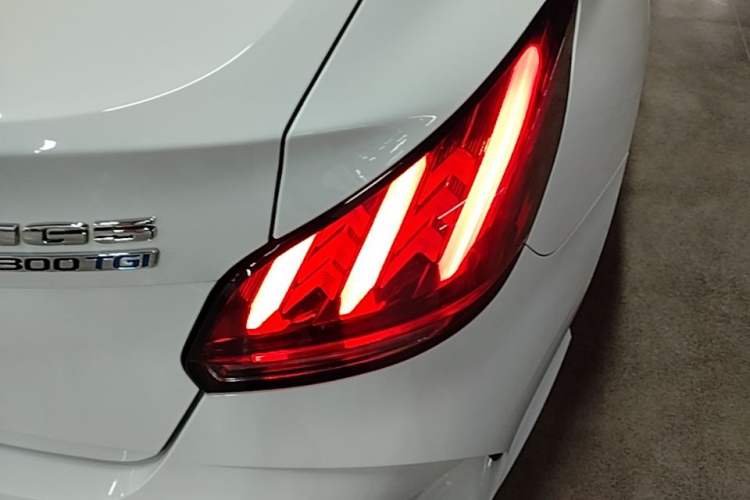 Used MG 5 2021 300TGI DCT Elegant Luxury Edition Right Rear Taillight