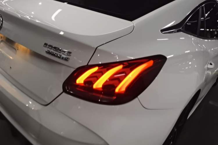 Used MG 5 2021 300TGI DCT Elegant Luxury Edition Right Rear Taillight