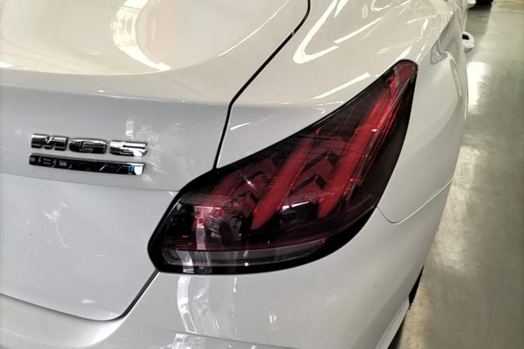 Used MG 5 2021 180 DVVT CVT Youth Luxury Edition Right Rear Taillight
