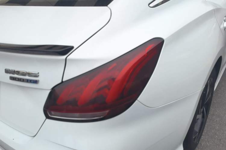 Used MG 5 2021 Revised 300TGI DCT Elegant Luxury Flagship Edition Right Rear Taillight