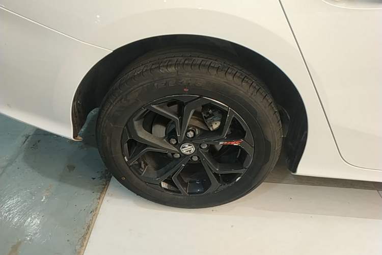 Used MG 5 2021 Revised Version 180 DVVT CVT Youth Luxury Edition Right Rear Wheel Hub