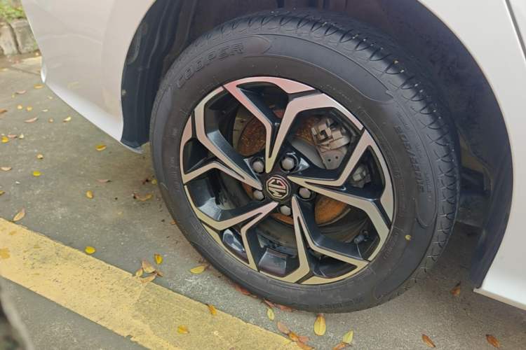 Used MG 5 2021 180 DVVT CVT Youth Luxury Edition Right Rear Wheel Hub