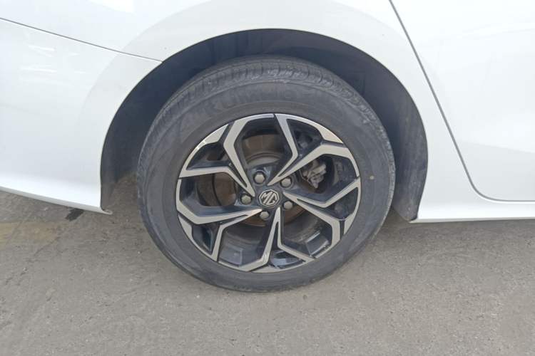 Used MG 5 2021 Revised Version 180 DVVT CVT Youth Luxury Edition Right Rear Wheel Hub