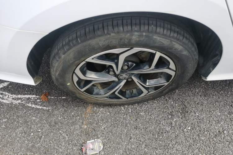 Used MG 5 2021 Revised Version 180 DVVT CVT Youth Luxury Edition Right Rear Wheel Hub