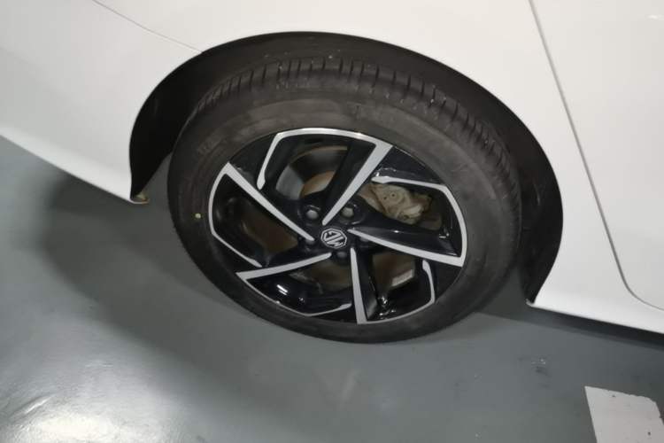Used MG 5 2021 300TGI DCT Luxury Flagship Edition Right Rear Wheel Hub