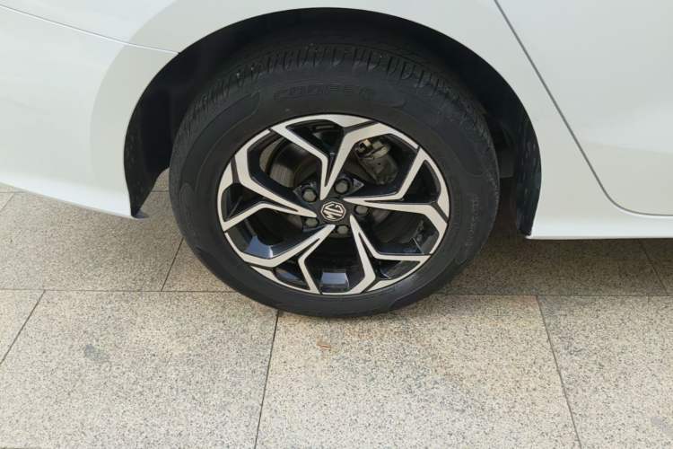 Used MG 5 2021 180 DVVT CVT Youth Luxury Edition Right Rear Wheel Hub