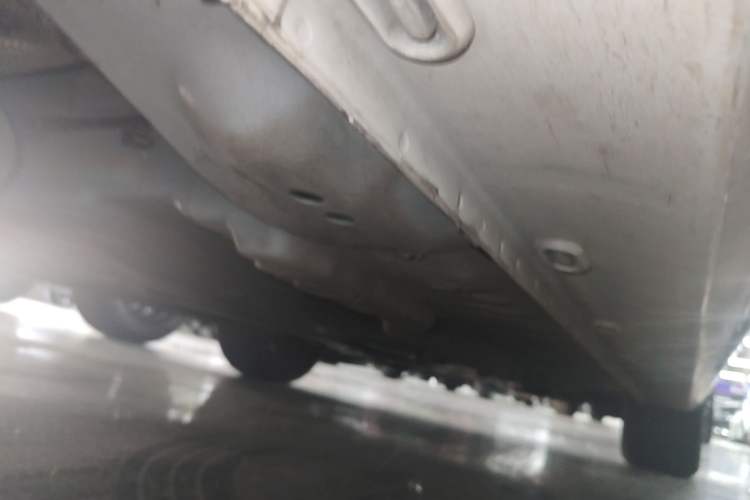Used MG 5 2021 300TGI DCT Elegant Luxury Edition Right Side Sill