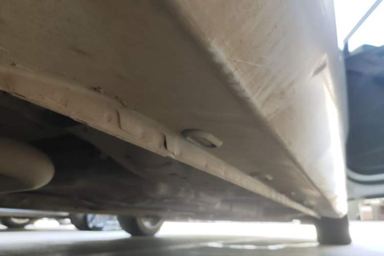 Used MG 5 2021 300TGI DCT Elegant Luxury Edition Right Side Sill
