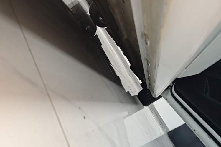 Used MG 5 2021 180 DVVT CVT Youth Luxury Edition Right Side Sill