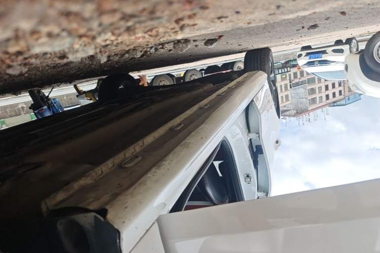 Used MG 5 2021 180 DVVT CVT Youth Luxury Edition Right Side Sill