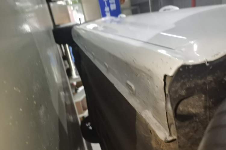 Used MG 5 2021 300TGI DCT Elegant Luxury Edition Right Side Sill
