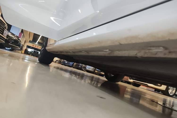 Used MG 5 2021 180 DVVT Manual Youth Luxury Edition Right Side Sill