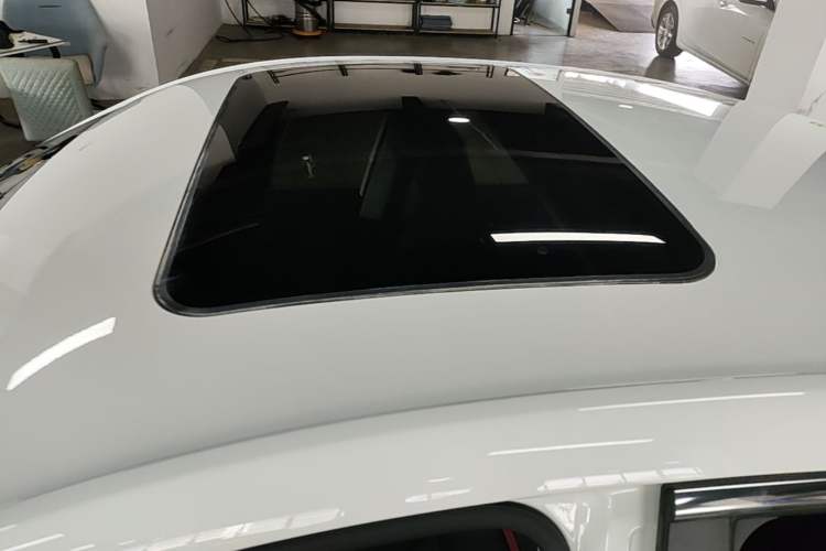Used MG 5 2021 180 DVVT CVT Youth Luxury Edition Roof