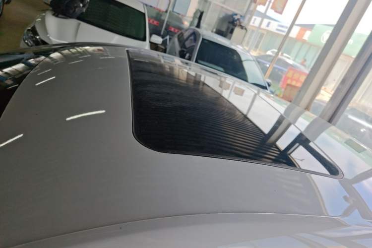 Used MG 5 2021 180 DVVT Manual Youth Luxury Edition Roof