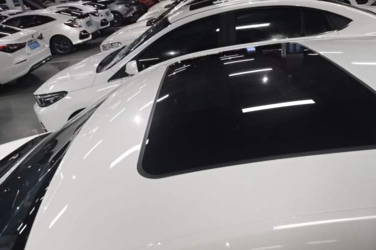 Used MG 5 2021 300TGI DCT Elegant Luxury Edition Roof