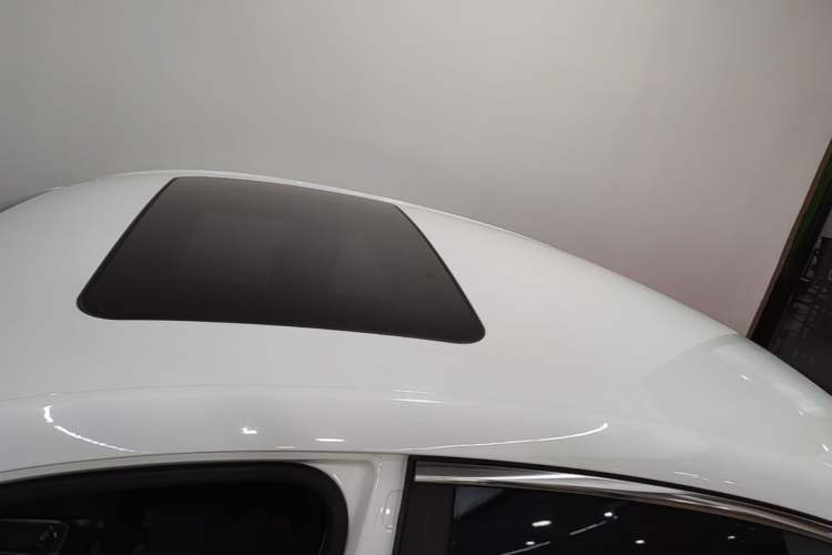 Used MG 5 2021 180 DVVT CVT Youth Luxury Edition Roof