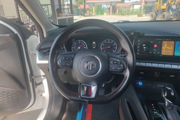 Used MG 5 2021 180 DVVT CVT Youthful Style Edition Steering Wheel