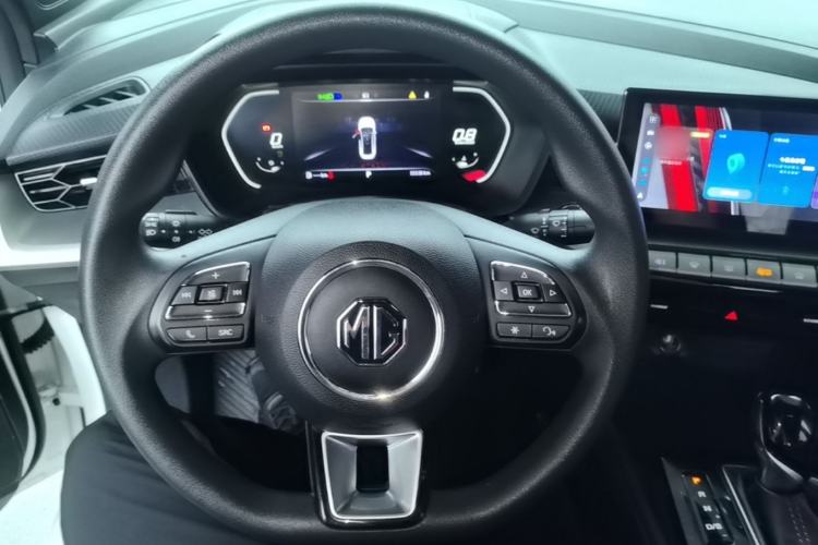 Used MG 5 2021 Revised Version 180 DVVT CVT Youth Luxury Edition Steering Wheel