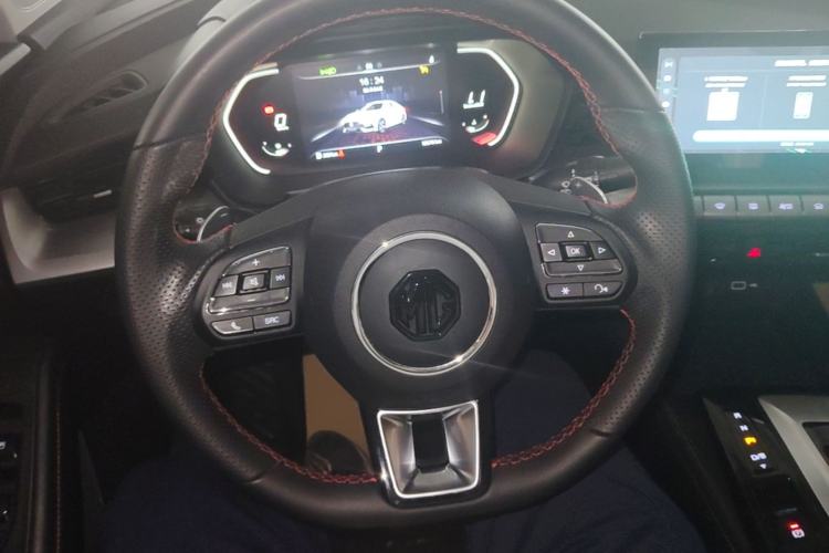 Used MG 5 2021 300TGI DCT Elegant Luxury Edition Steering Wheel