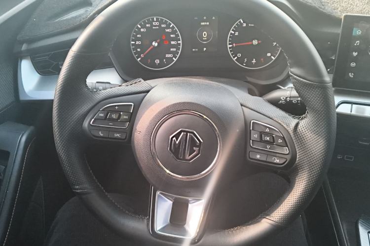 Used MG 5 2021 180 DVVT CVT Youthful Style Edition Steering Wheel