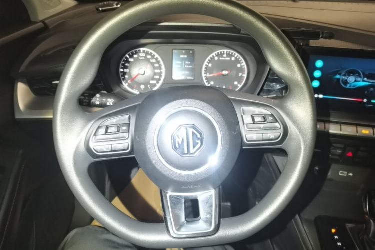 Used MG 5 2021 180 DVVT CVT Youth Luxury Edition Steering Wheel
