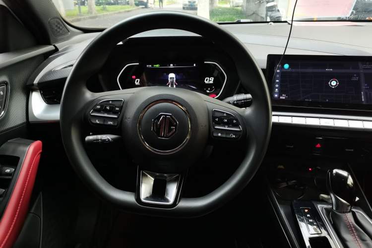 Used MG 5 2021 Revised Version 180 DVVT CVT Youth Luxury Edition Steering Wheel
